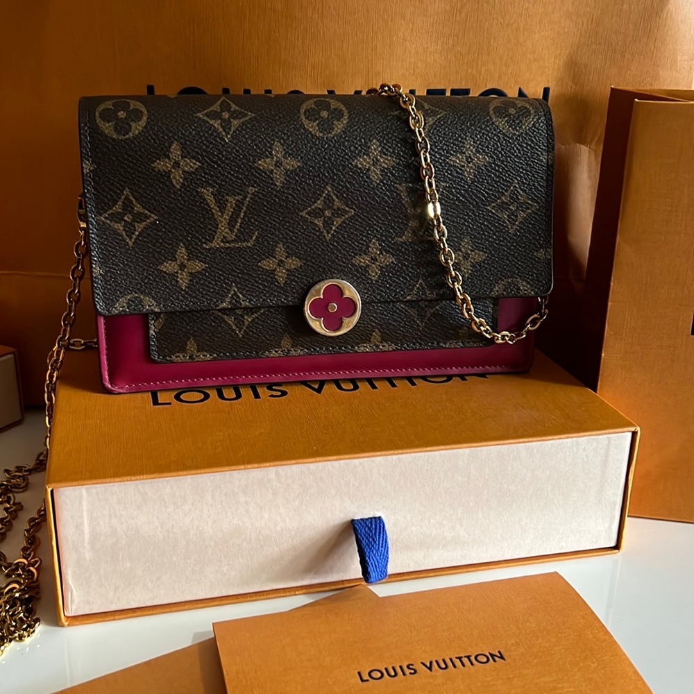 Louis Vuitton monogram canvas Flore wallet on chain gold fuchsia flower clasp - Picture 11 of 11